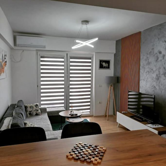 Apartment Moki Skopje Buitenkant foto
