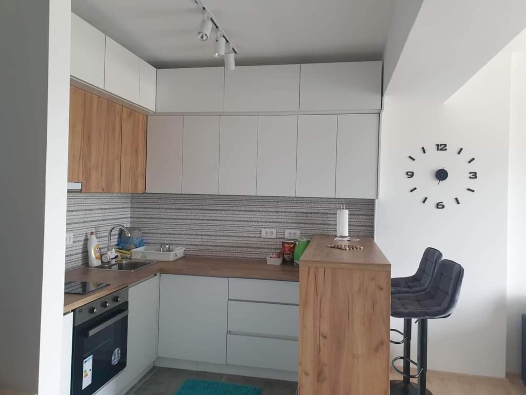 Apartment Moki Skopje Buitenkant foto